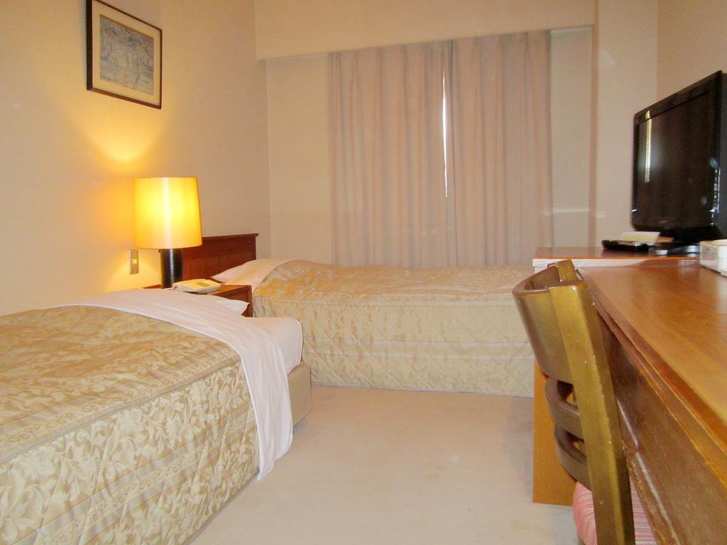 Hotel Pearl City Kurosaki Kitakyushu Ngoại thất bức ảnh