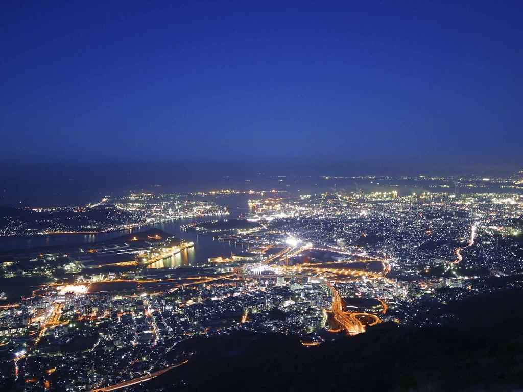 Hotel Pearl City Kurosaki Kitakyushu Ngoại thất bức ảnh